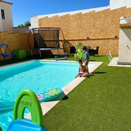 Holiday home Jeronimos