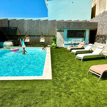 Holiday home Jeronimos